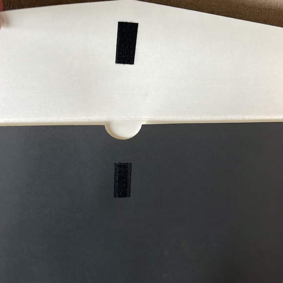 - New Set of 10 Matt black color 10 x 15” envelopes Velcro closer - Picture 2 of 5